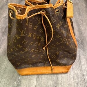 Louis Vuitton monogram noe